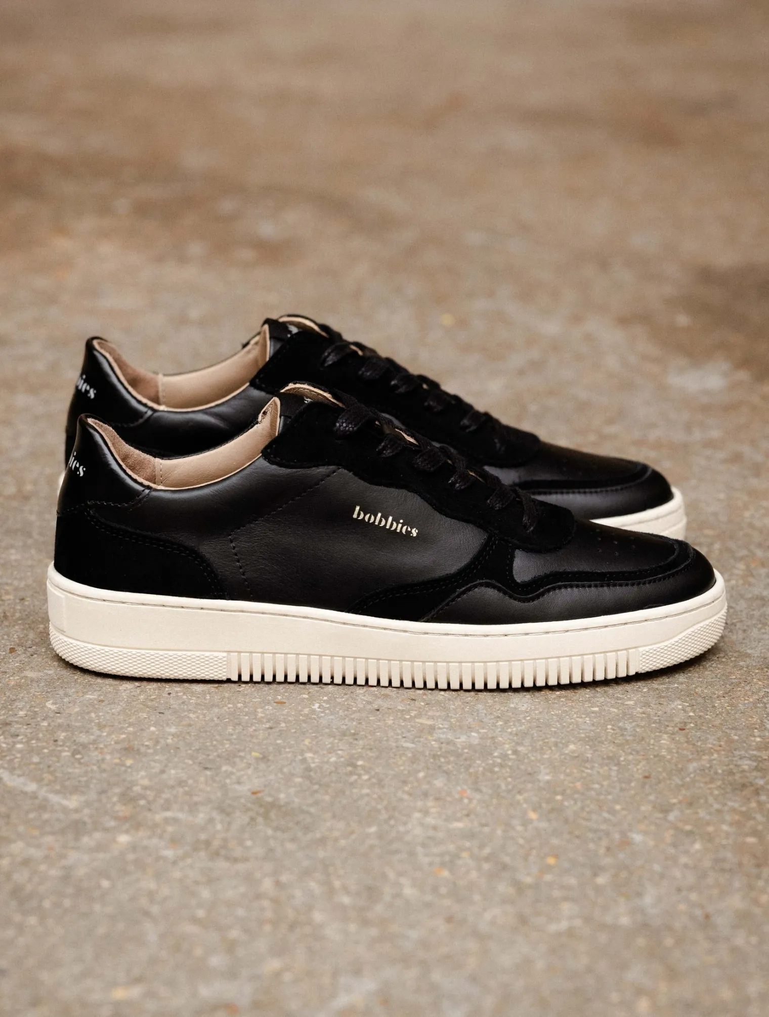 scott_2-4.webp Women Bobbies Sneakers | Scott