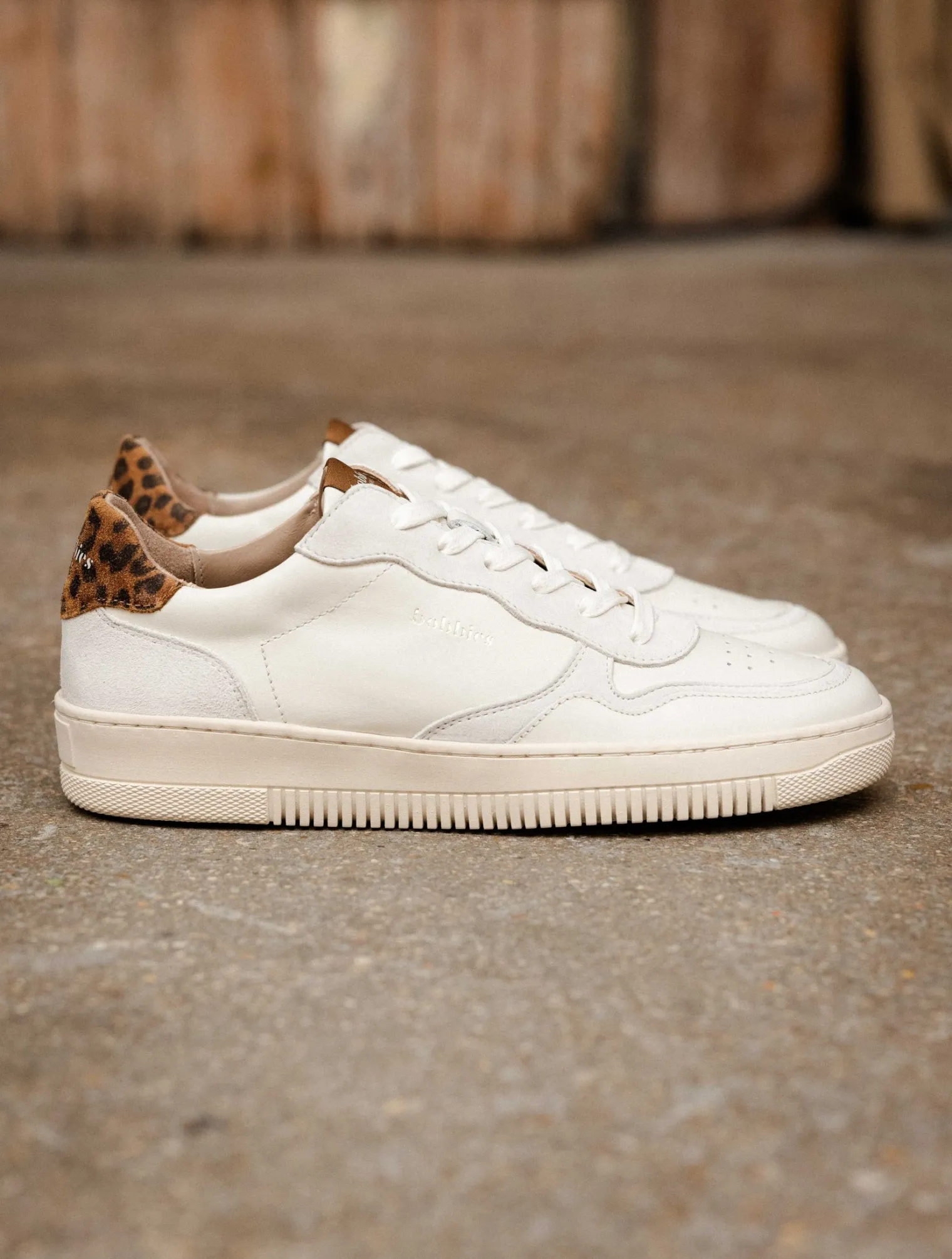 scott_5-1.webp Women Bobbies Sneakers | Scott