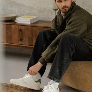 Bobbies Sneakers | Thanassi