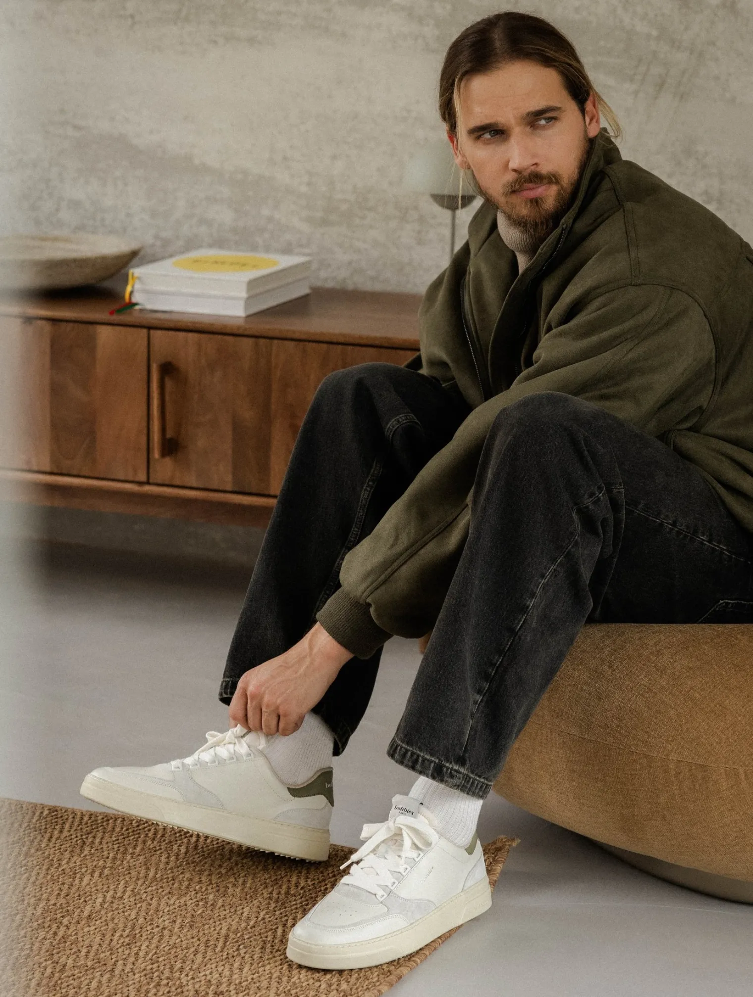 thanassi_3-1.webp Bobbies Sneakers | Thanassi