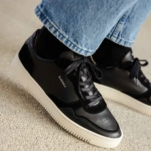 Bobbies Sneakers | Travis