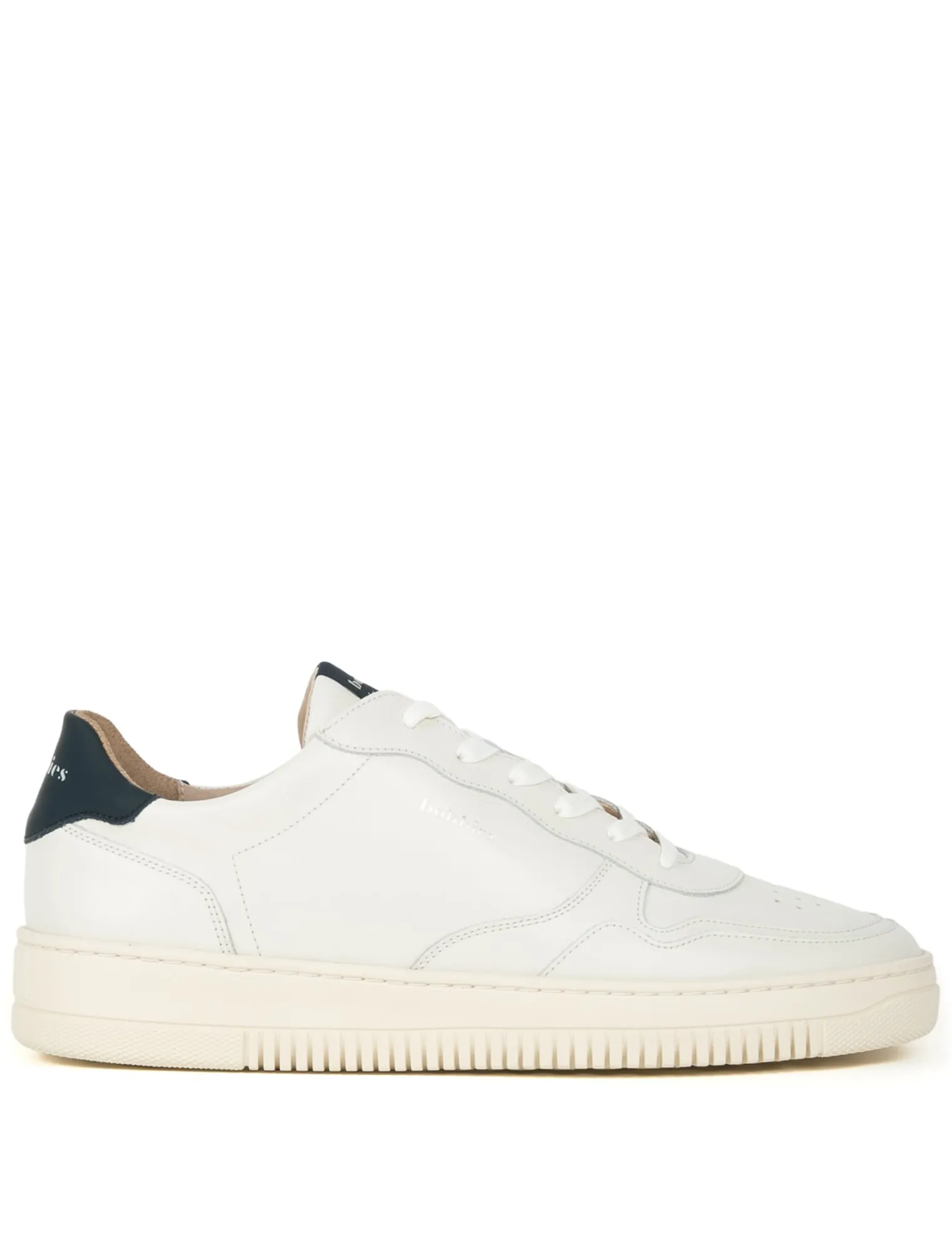 travis_1-1.webp Bobbies Sneakers | Travis