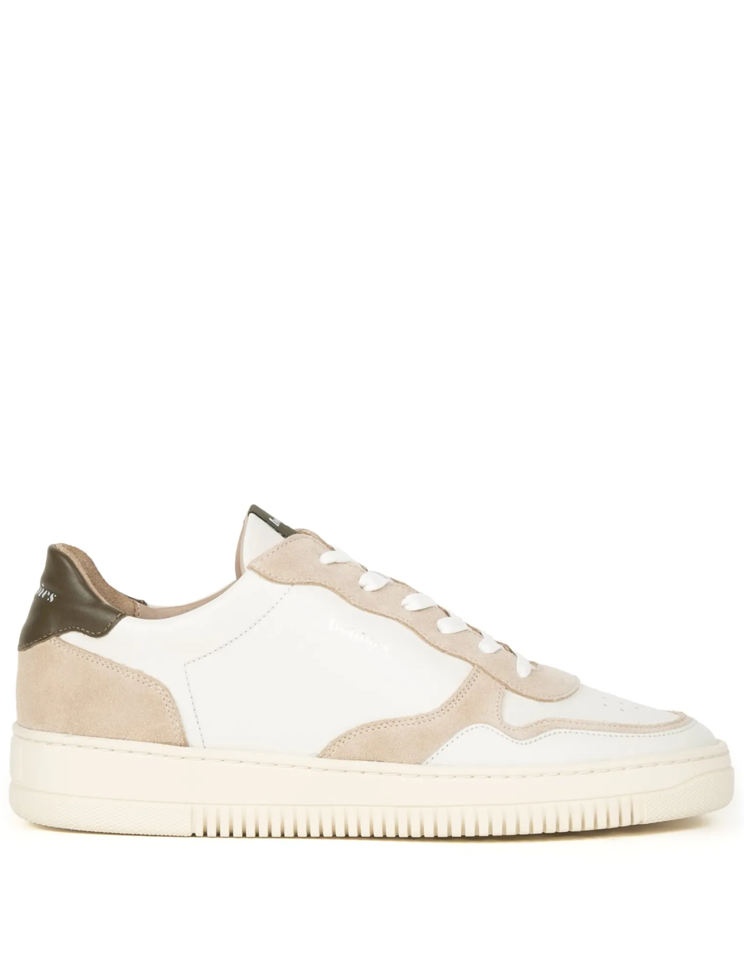 travis_1.webp Bobbies Sneakers | Travis