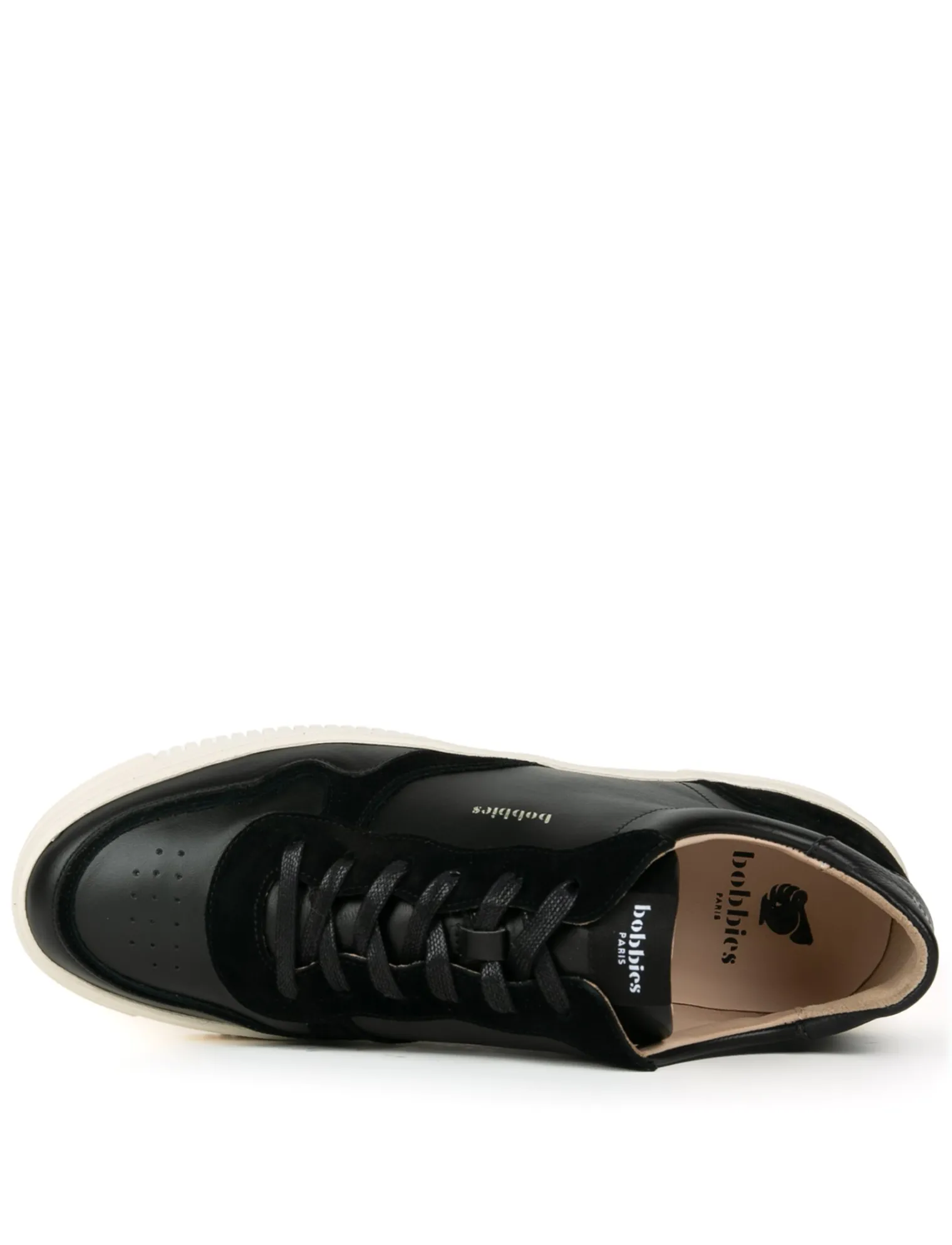 travis_10-4.webp Bobbies Sneakers | Travis