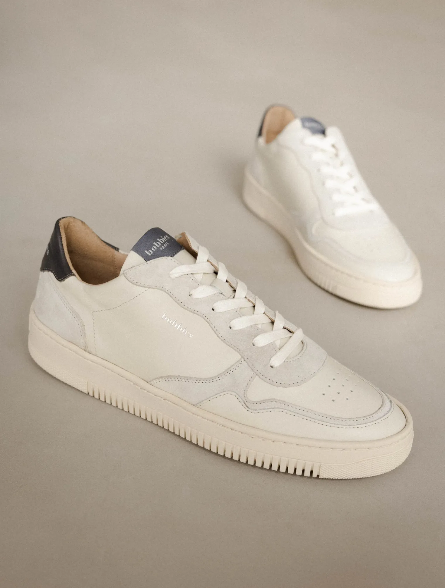 travis_2-3.webp Bobbies Sneakers | Travis