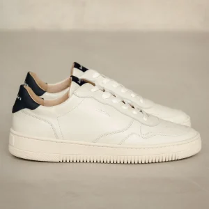 Bobbies Sneakers | Travis
