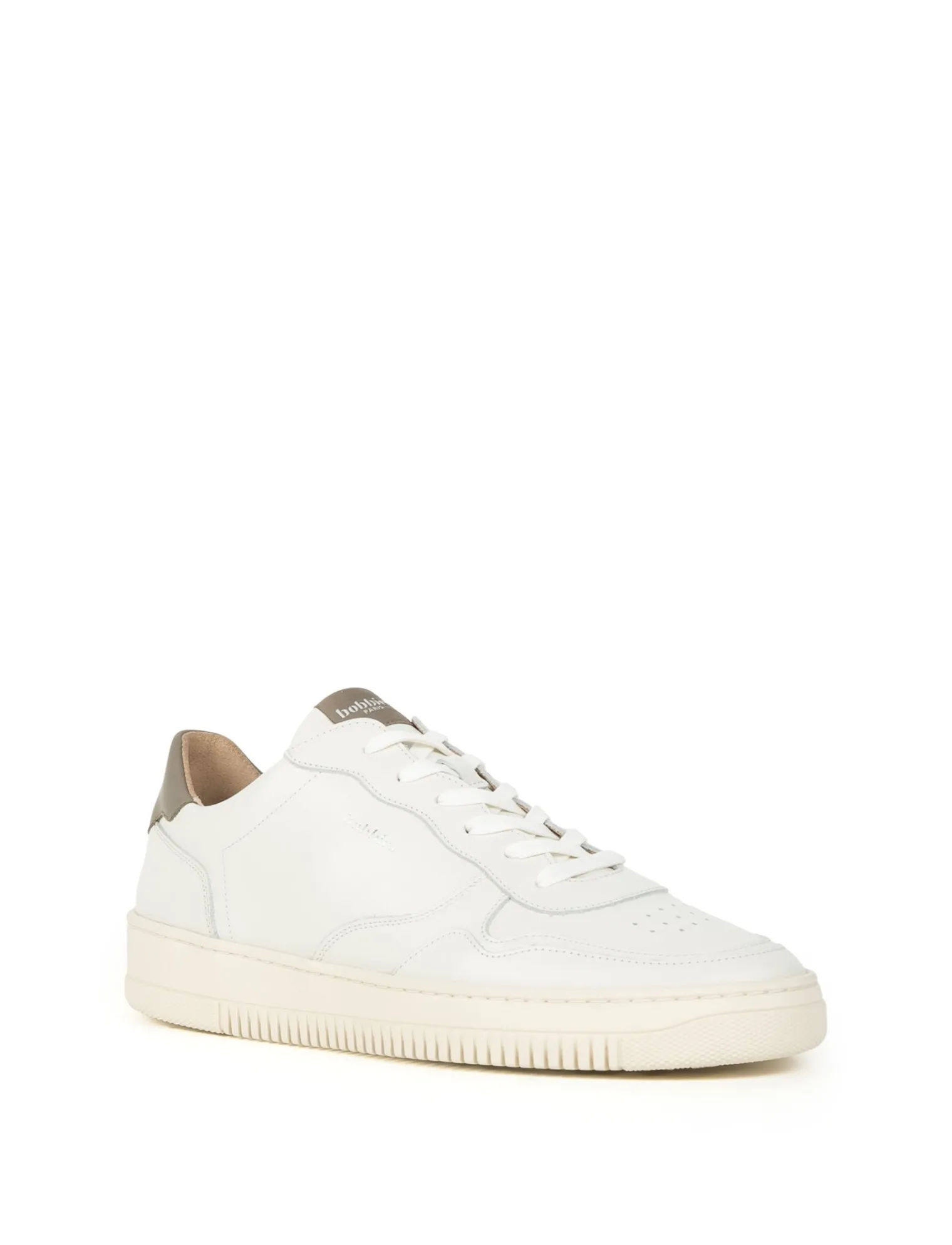 travis_6-2.webp Bobbies Sneakers | Travis