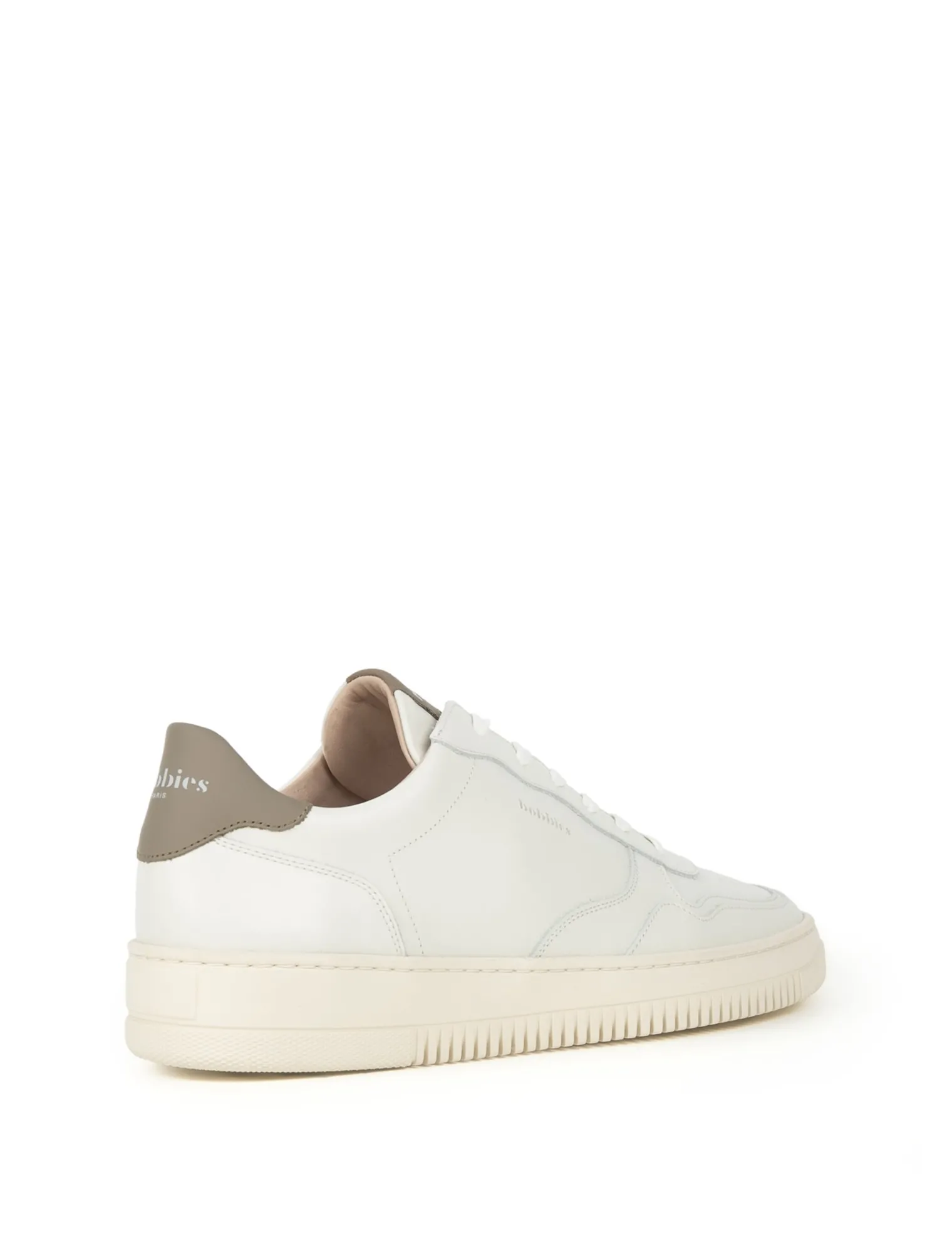 travis_7-2.webp Bobbies Sneakers | Travis