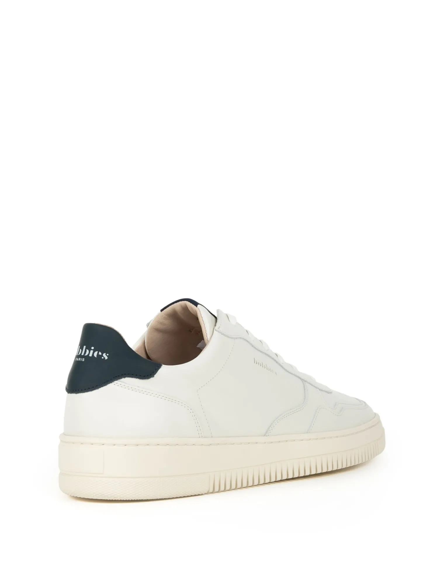 travis_8-1.webp Bobbies Sneakers | Travis