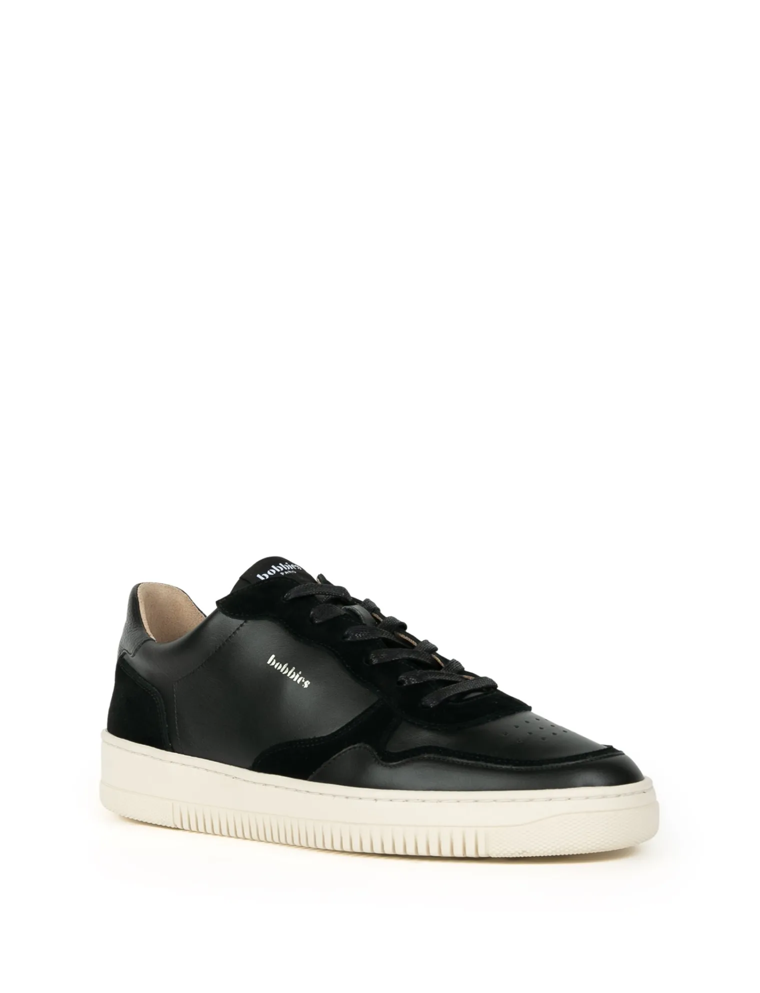 travis_8-6.webp Bobbies Sneakers | Travis