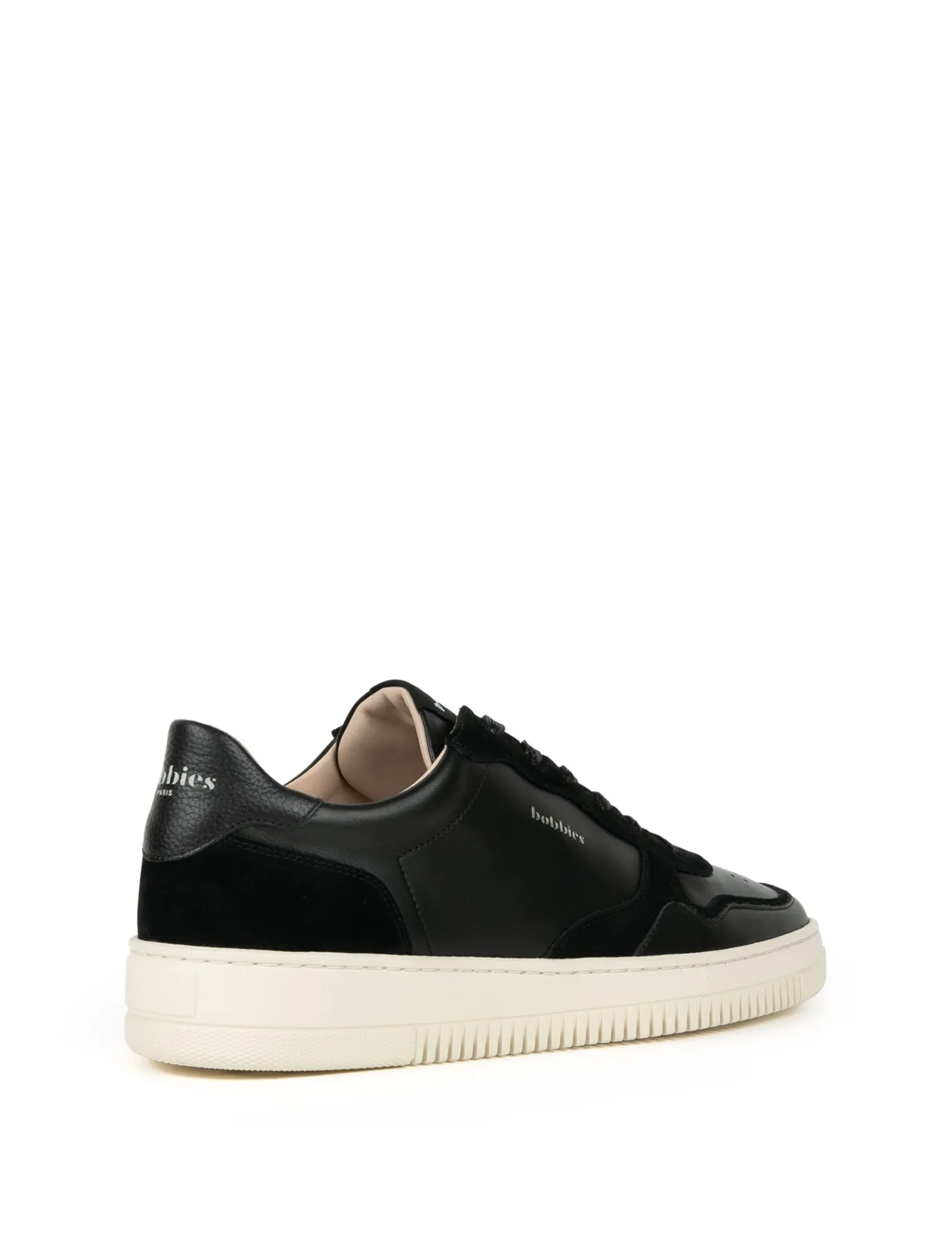 travis_9-6.webp Bobbies Sneakers | Travis