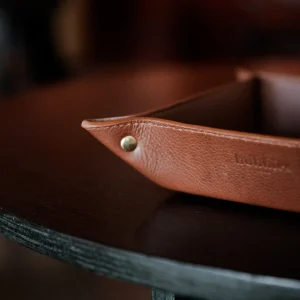 Bobbies Small Leather Goods | Vegas