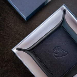 Bobbies Small Leather Goods | Vegas