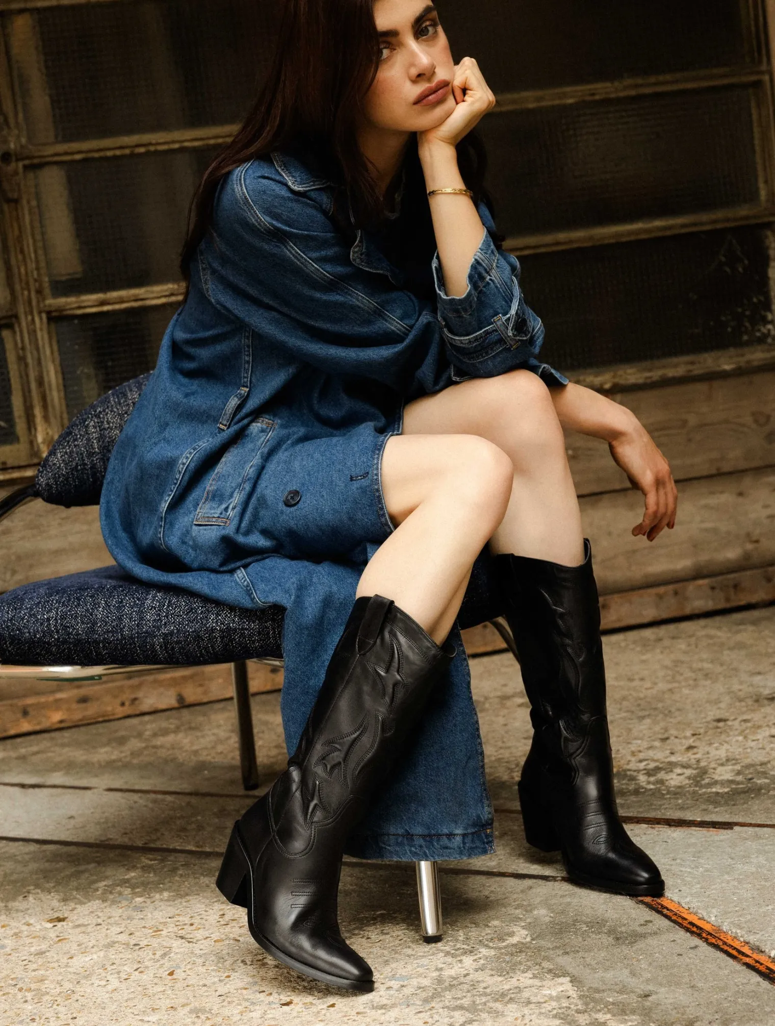 vick_3.webp Women Bobbies Knee High Boots | Vick