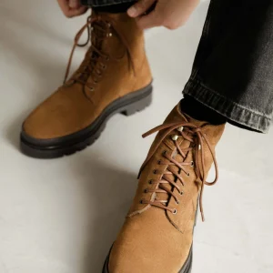 Bobbies Boots | Walber