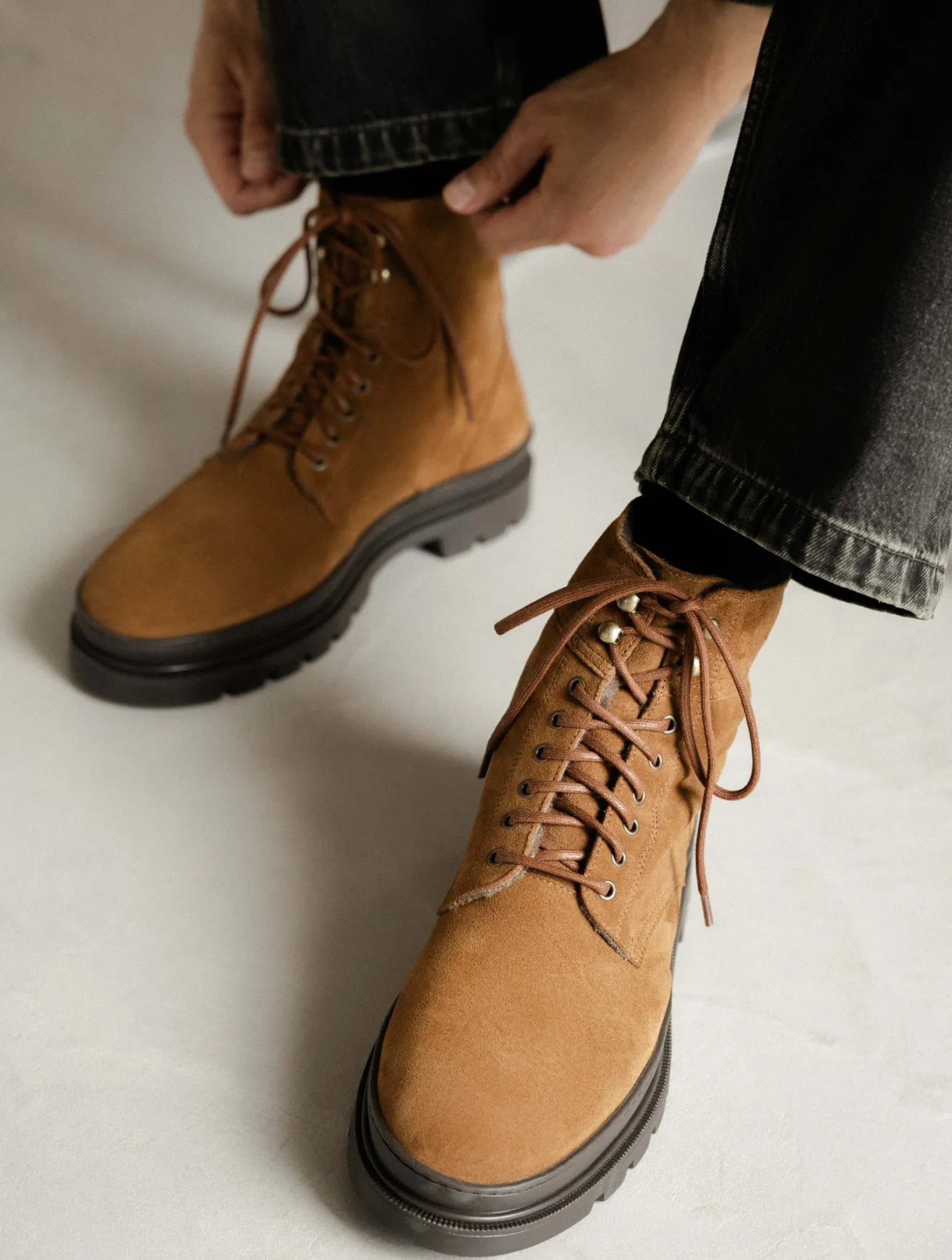 walber_0-2.webp Bobbies Boots | Walber