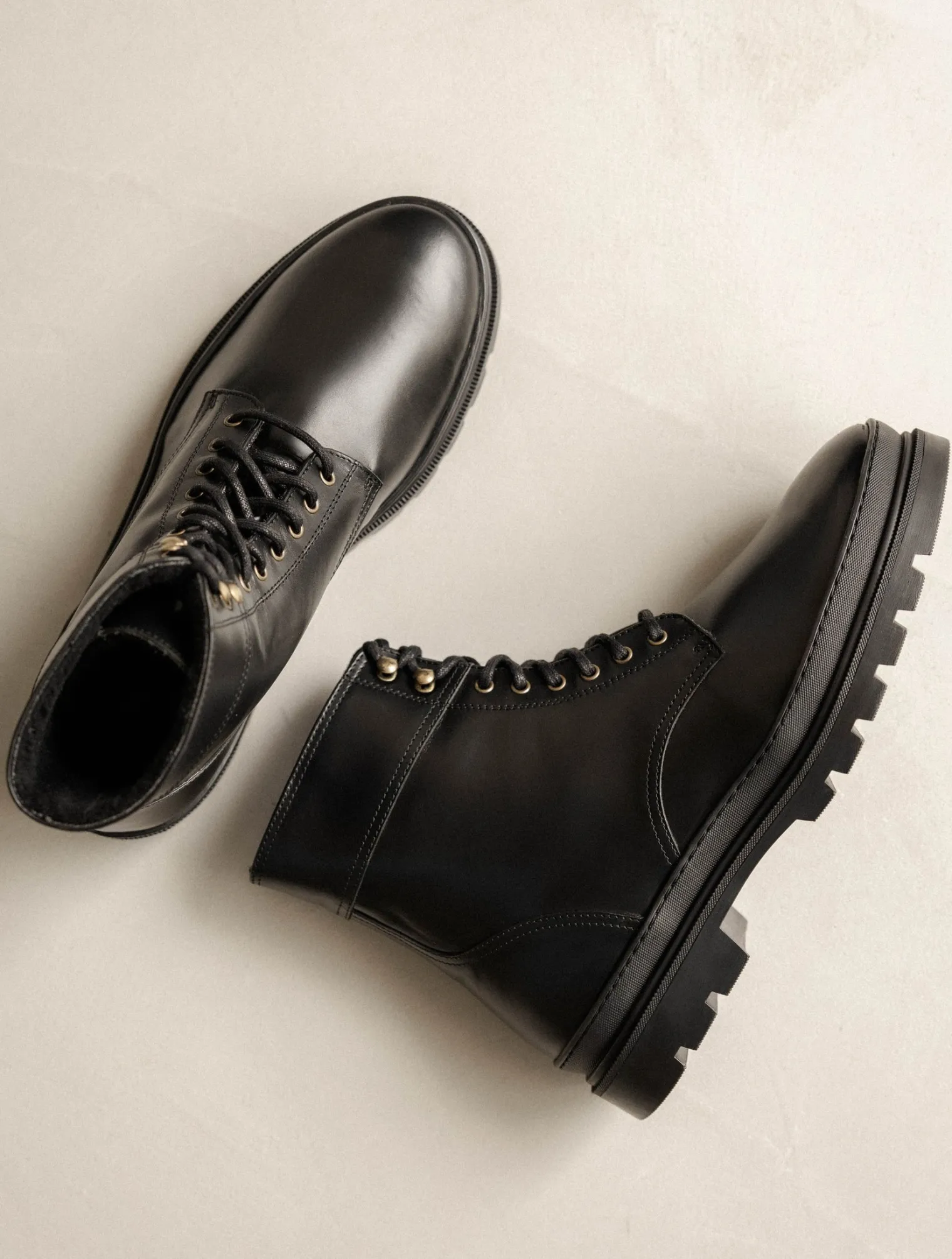 walber_2.webp Bobbies Boots | Walber