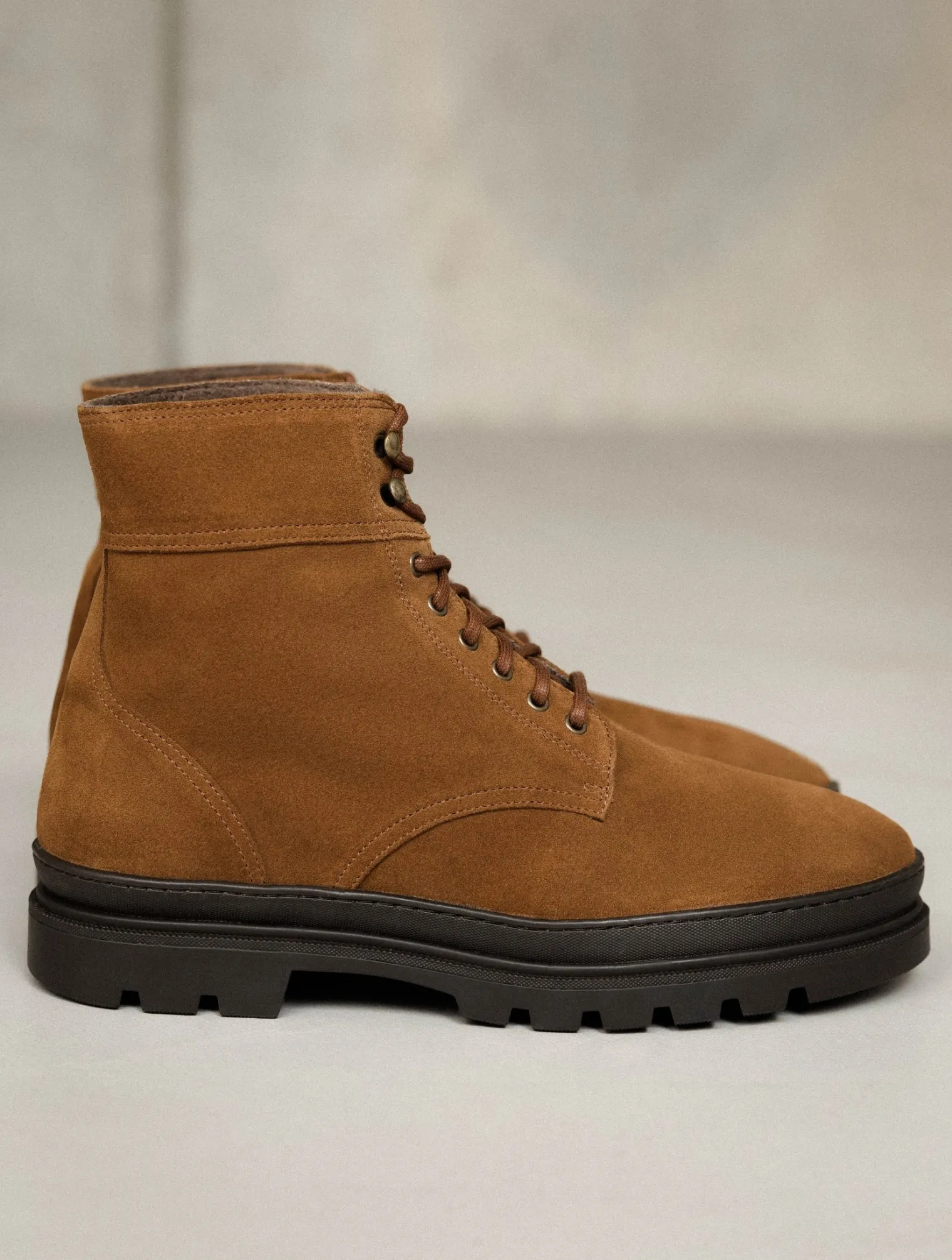 walber_3-2.webp Bobbies Boots | Walber