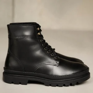 Bobbies Boots | Walber