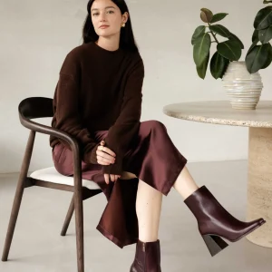 Women Bobbies Ankle Boots | Wilma