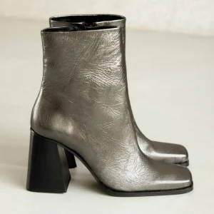 Women Bobbies Ankle Boots | Wilma
