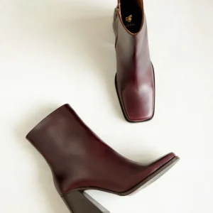 Women Bobbies Ankle Boots | Wilma