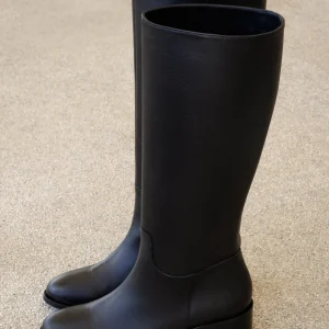Women Bobbies Knee High Boots | Zohra