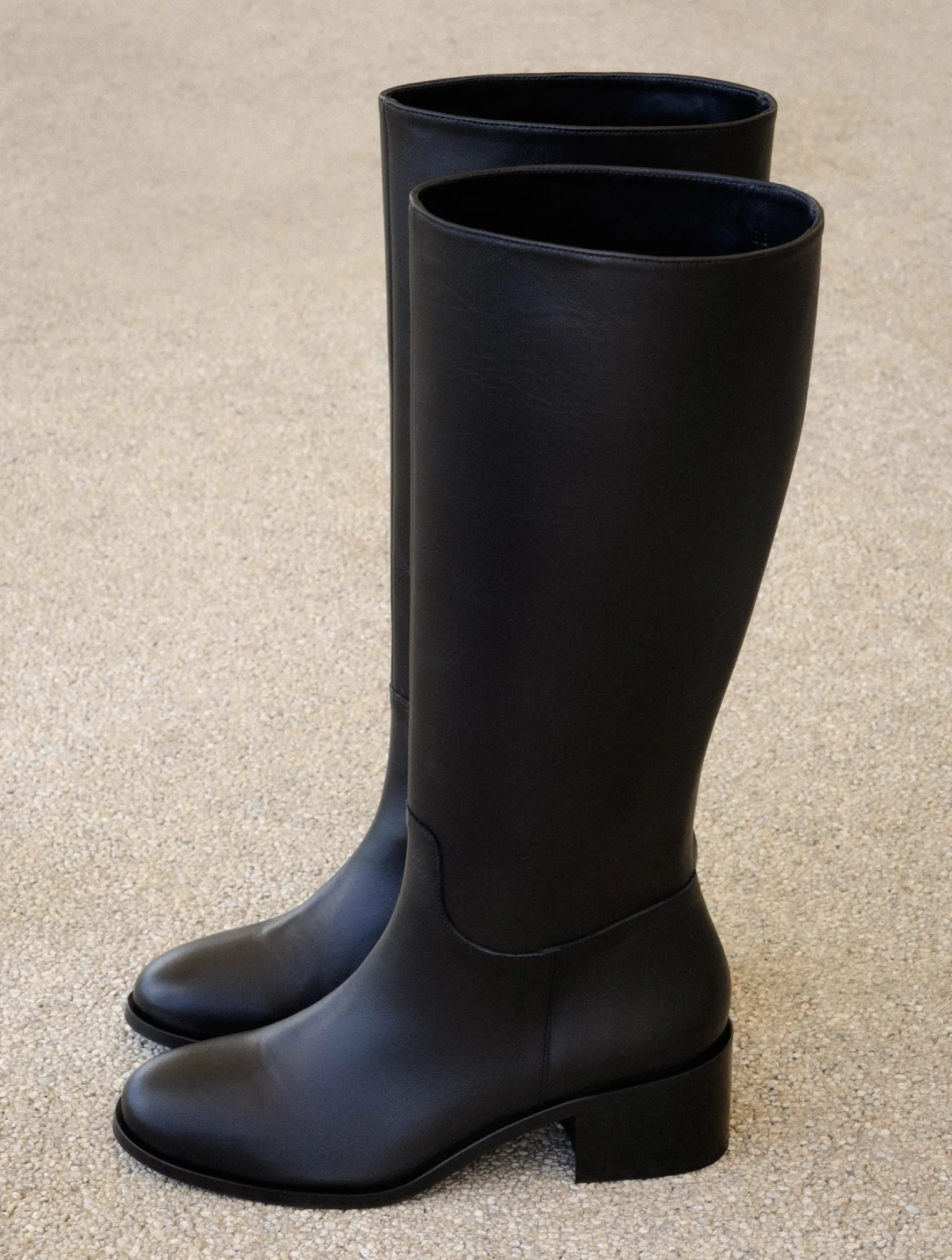 zohra_2-1.webp Women Bobbies Knee High Boots | Zohra